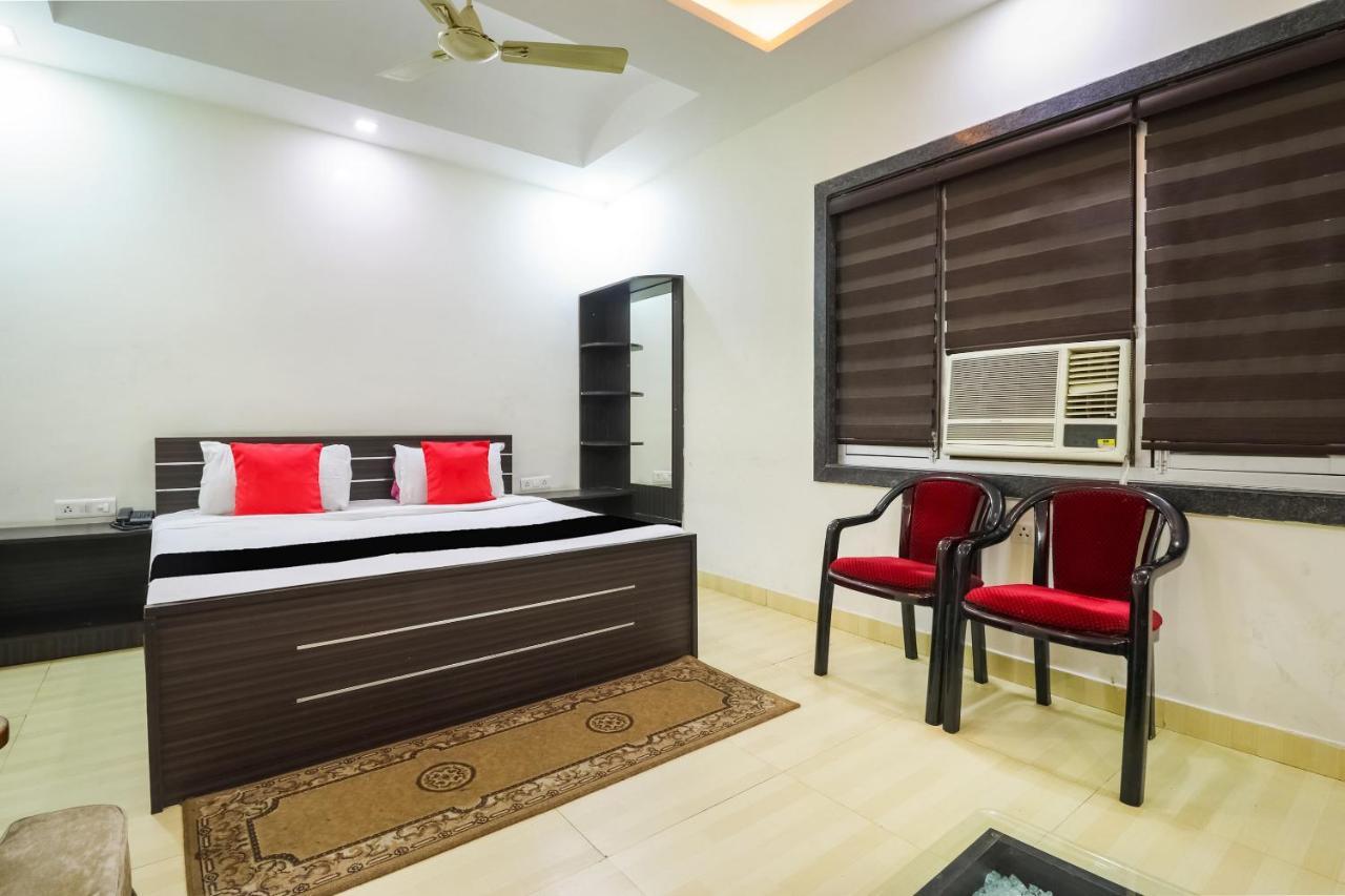 Capital O 15422 Shiva Inn Ουνάο Εξωτερικό φωτογραφία