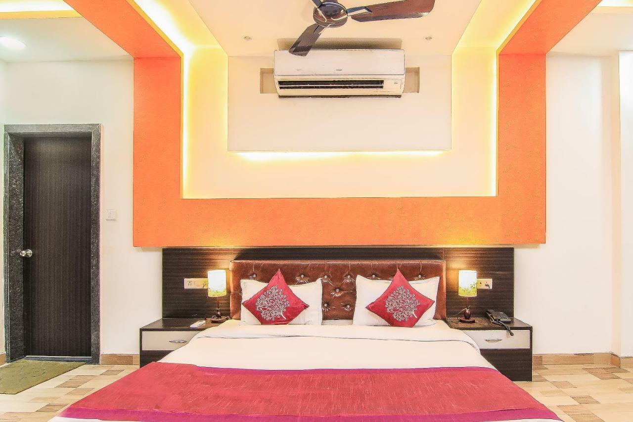 Capital O 15422 Shiva Inn Ουνάο Εξωτερικό φωτογραφία