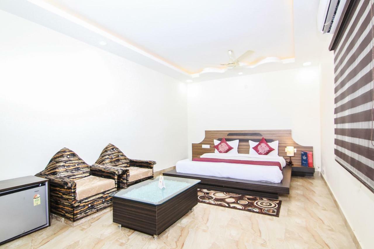 Capital O 15422 Shiva Inn Ουνάο Εξωτερικό φωτογραφία